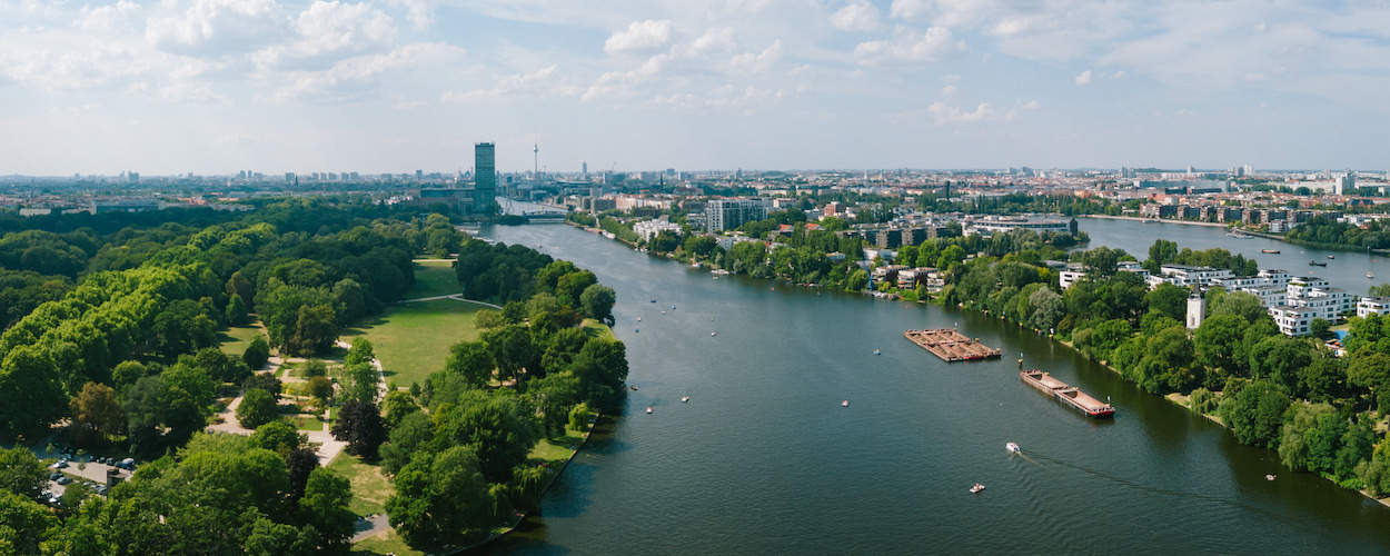 3H Fahrt zum Mueggelsee Berlin Treptower Hafen Luftaufnahme 1250x500