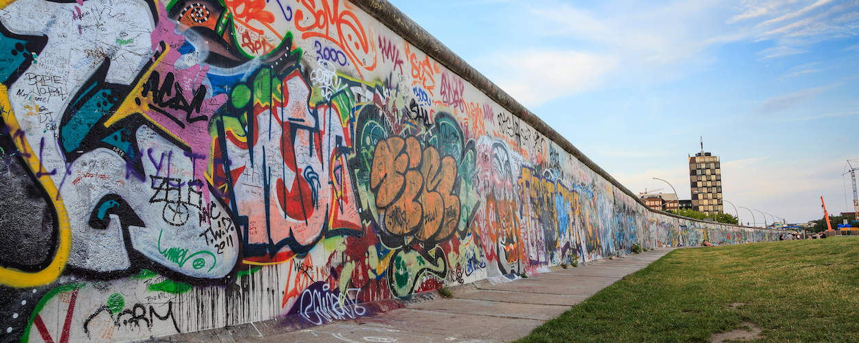 Mauer Tour Berlin bunt 1250x500