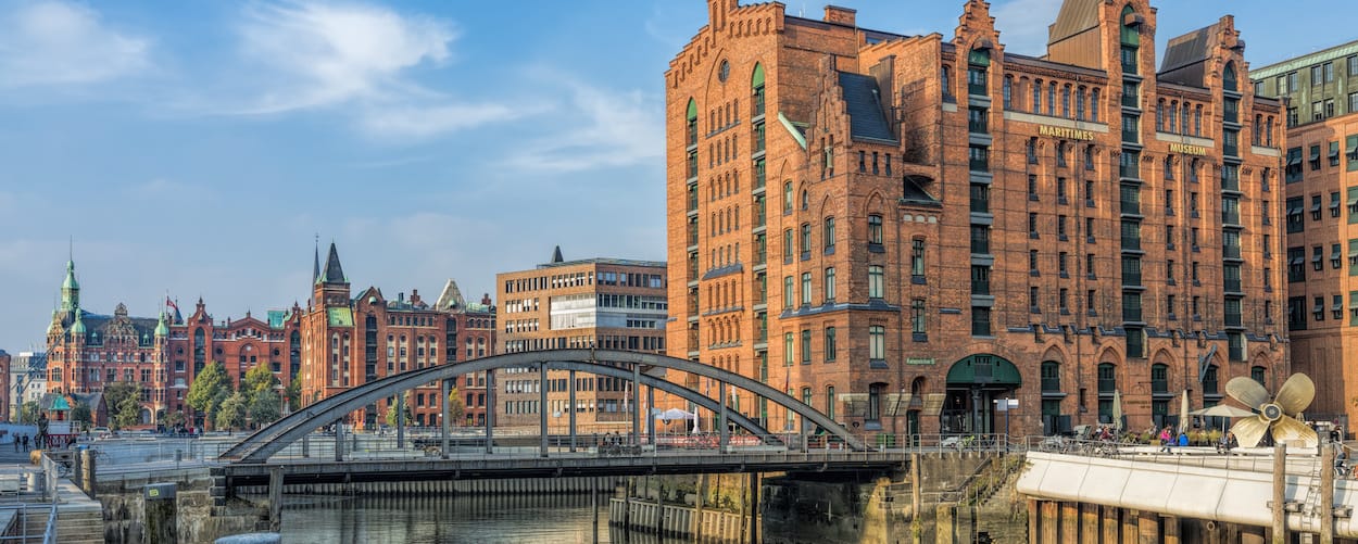 Speicherstadt Hafencity Fuehrung Hamburg Maritimes Museum 1250x500