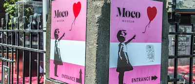 Moco Museum Banksy Amsterdam Produktbild lang